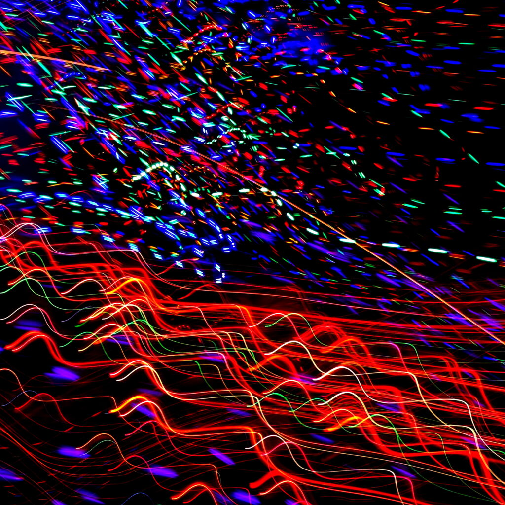 Mesmerizing Neon Wavy Lines Wallpaper - Abstract Glow Background