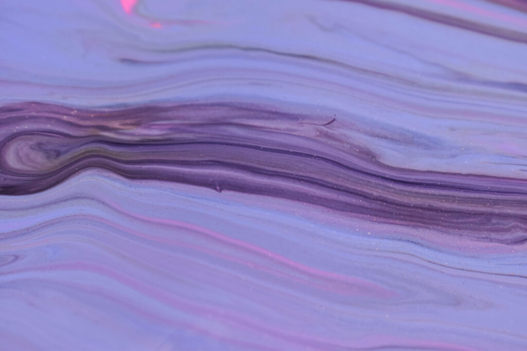 Mesmerizing Purple-Pink Liquid Layers Wallpaper Background