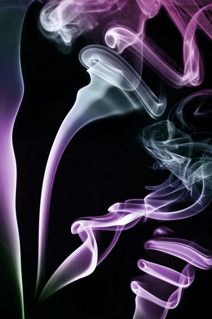 Abstract Purple & White Smoke Wallpaper - Ethereal Dark Background