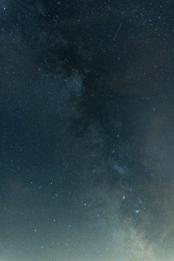 Mesmerizing Dark Starry Sky Wallpaper - Infinite Cosmic Background
