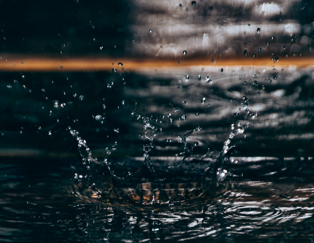 Mesmerizing Water Motion Wallpaper: Macro Splash Background