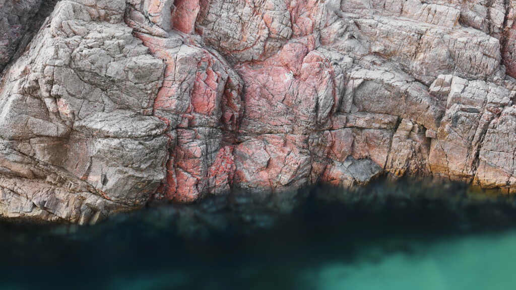 Mesmerizing HD Wallpaper: Majestic macOS Big Sur Rocks Shine at Apple's October 2020 Event