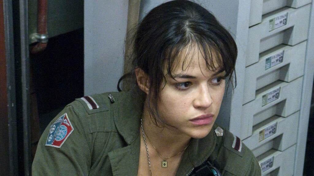 Michelle Rodriguez in Intense Avatar Moment - Futuristic Wallpaper