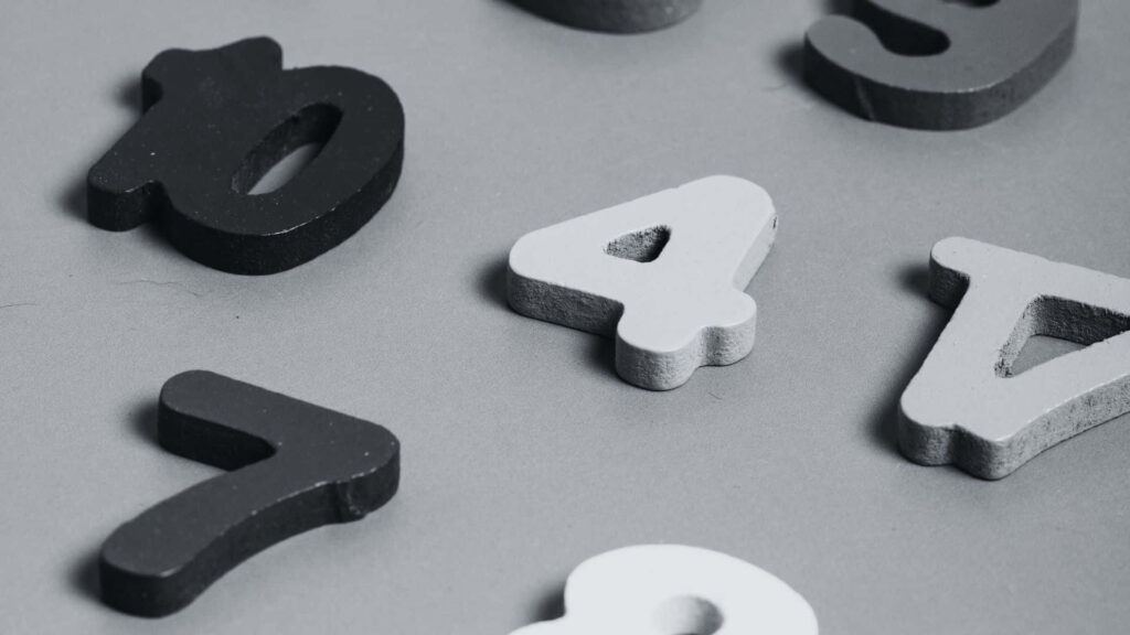 Minimalist Black and White Wallpaper with 3D Numbers