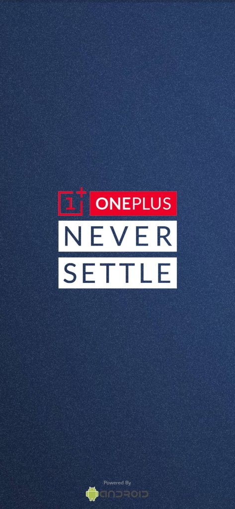 Minimalist OnePlus Never Settle wallpaper with navy grainy background and Powered by Android logo