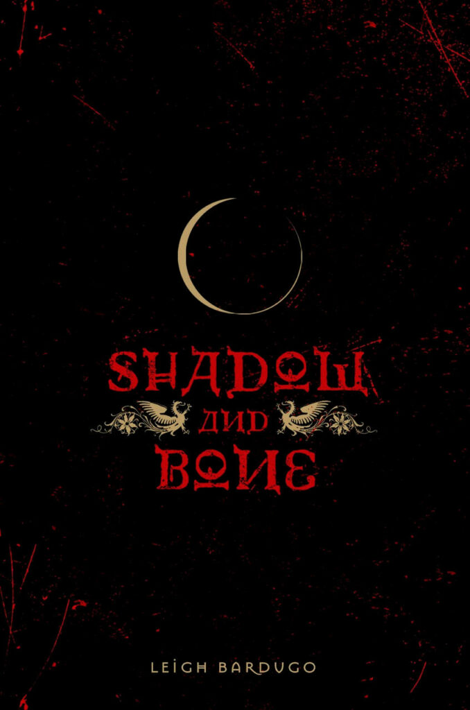 Crescent Moon Minimalist Shadow and Bone Wallpaper - Red & Gold Design
