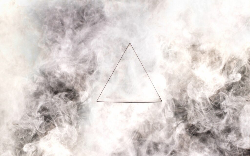 Minimalist 2560x1600 Wallpaper: Geometric Triangle & Gray Smoke