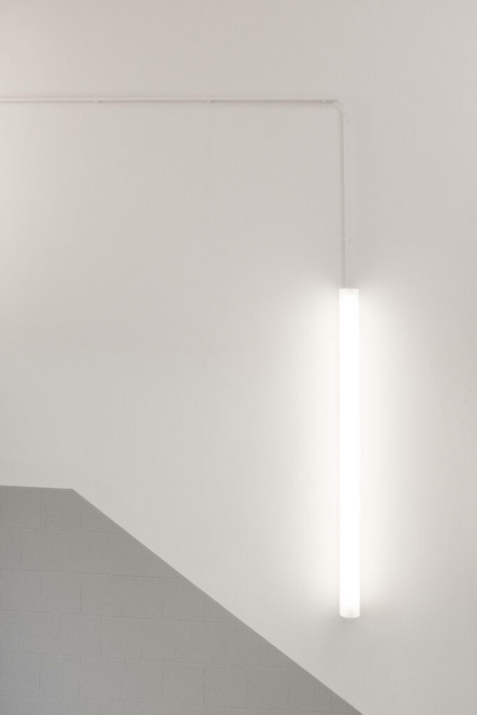 Modern Minimalist Wallpaper: Bright White Aesthetic Background