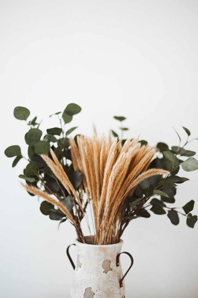 Minimalist Rustic Bouquet Wallpaper with Green Branches & White Background