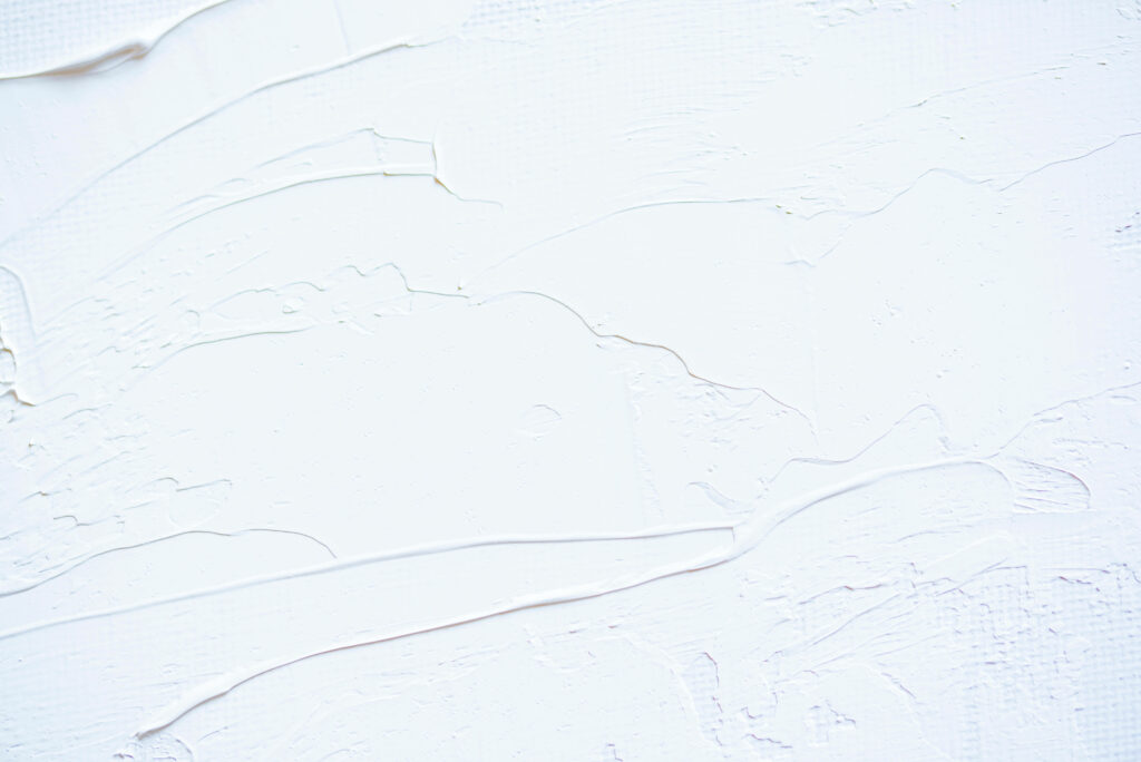 Minimalist White Abstract Wallpaper: Elegant Textured Design