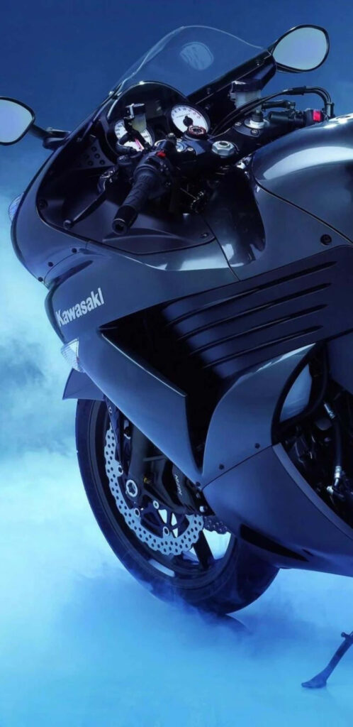 Misty Blue Kawasaki Motorcycle Wallpaper - Sleek & Aerodynamic Design