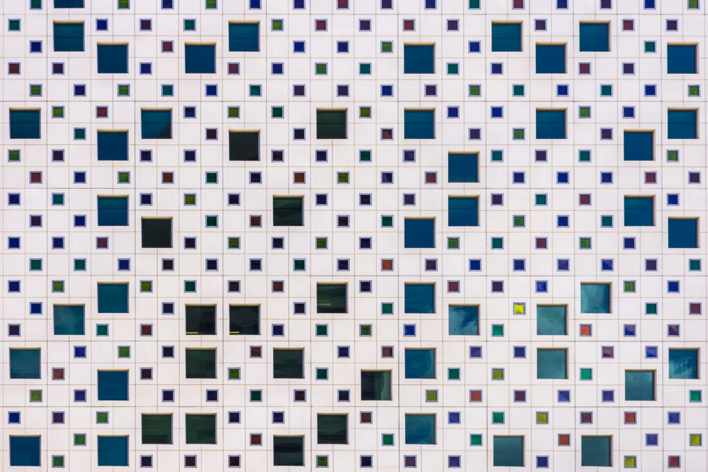 Modern Abstract Wallpaper: Colorful Squares on White Background