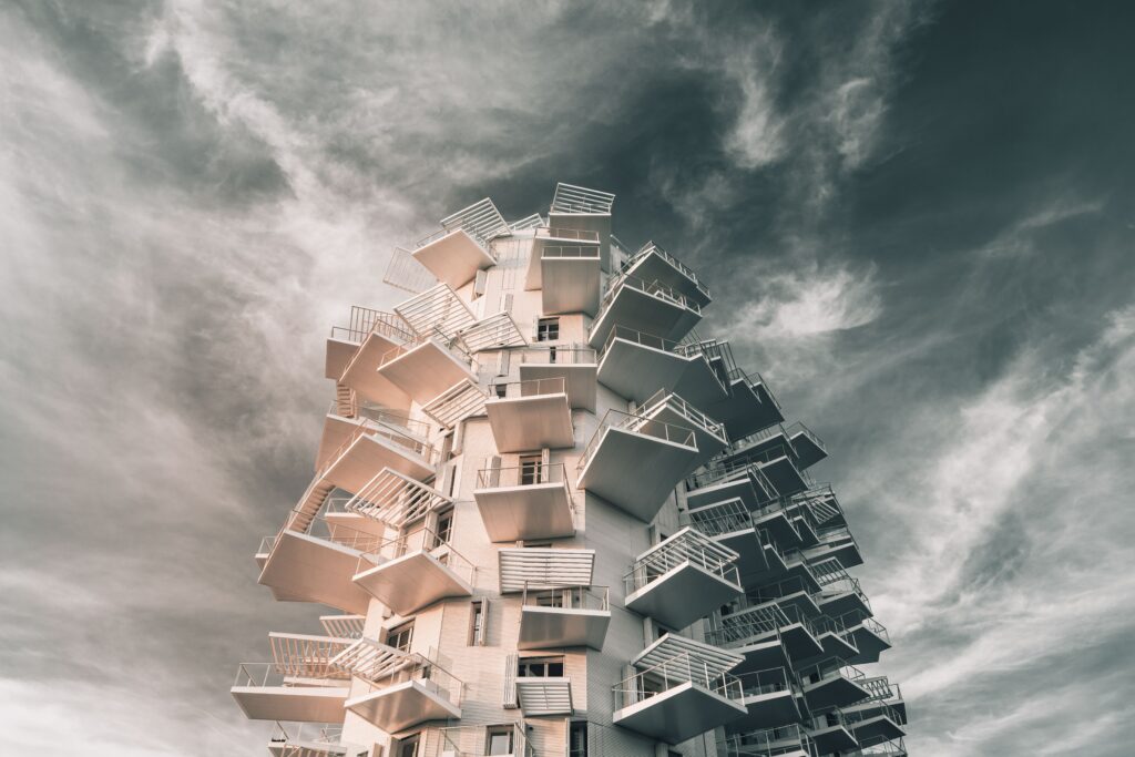 Stunning Fragmented Architectural Wallpaper with Angular Design