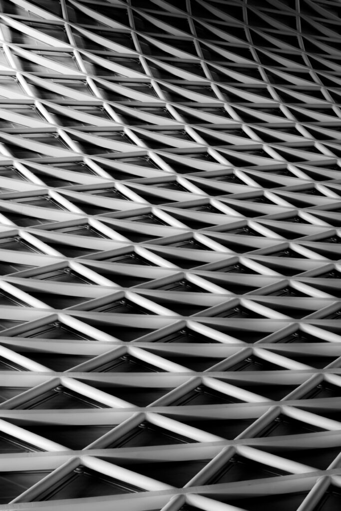 Modern Black and White Geometric Lattice Wallpaper Background