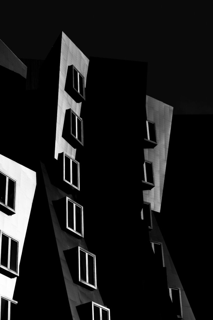 Modern Black and White MIT Wallpaper: Geometric Architecture Background