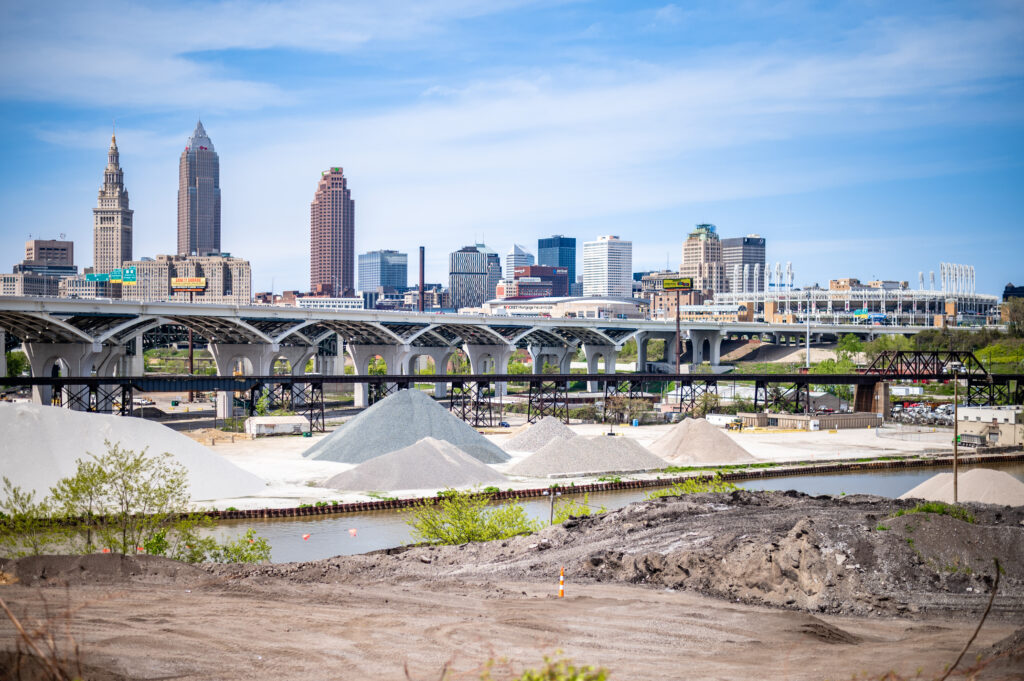 Urban Cityscape Wallpaper: Modern Architecture & Bridge Scene