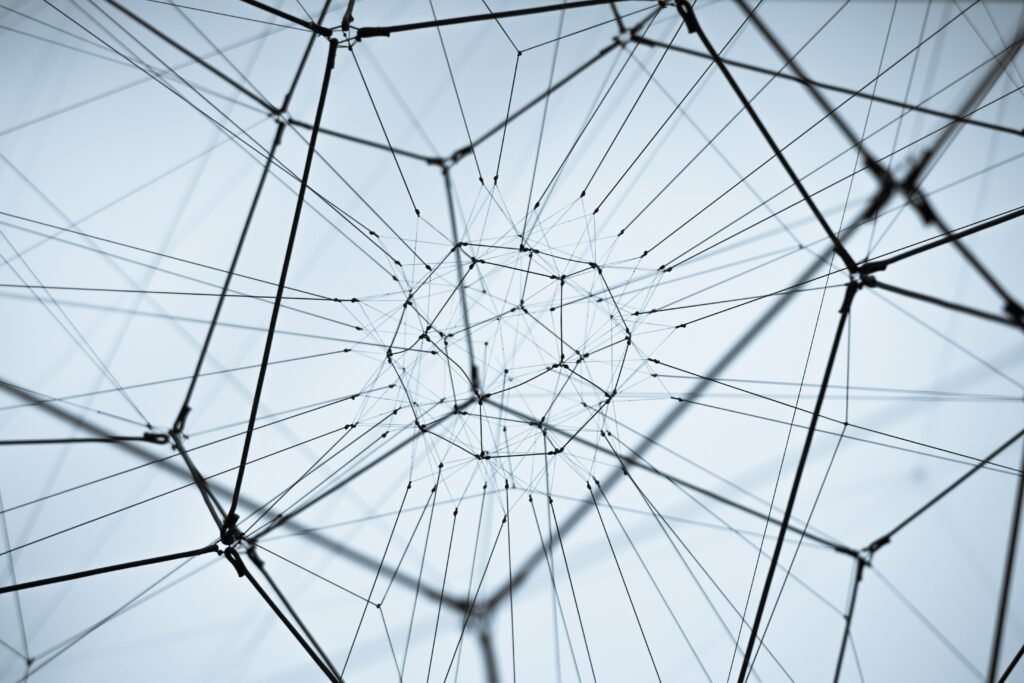 Intricate Geometric Wallpaper: Modern Minimalistic Background Design