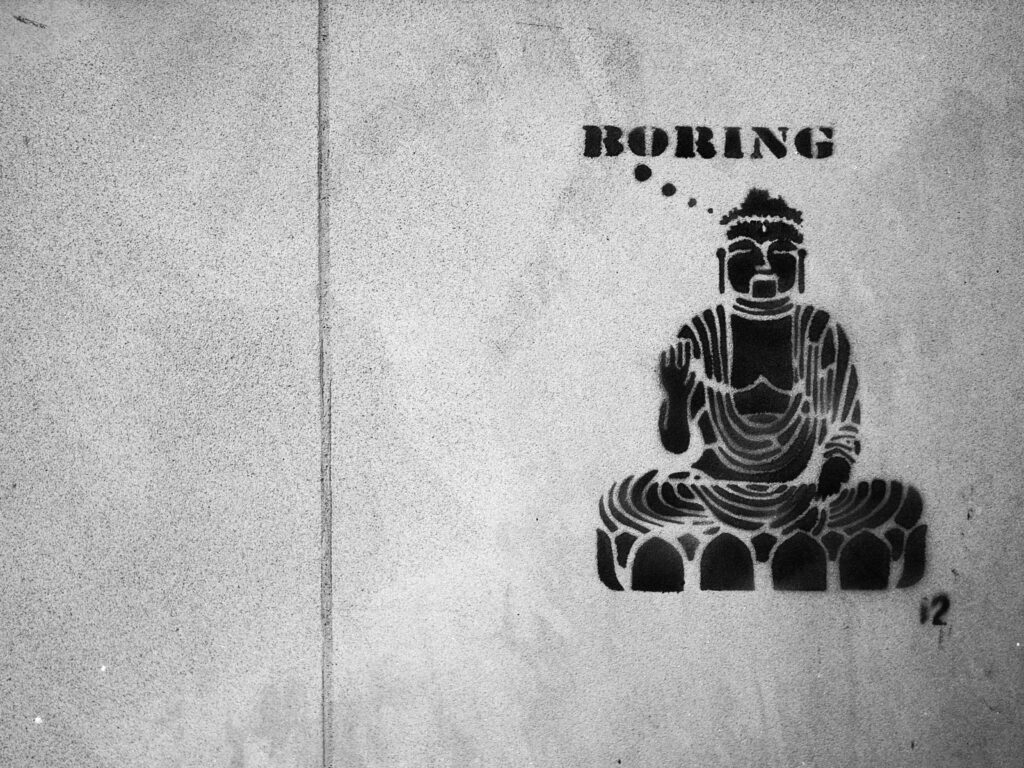 Graffiti Buddha Stencil Wallpaper - Modern Urban Art with Humor