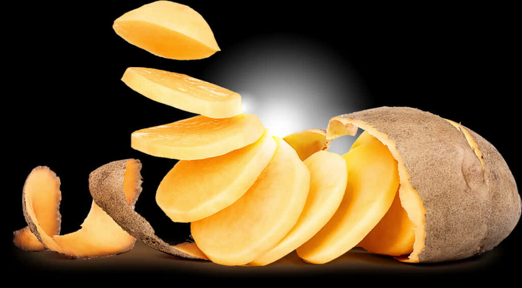 Modern Potato Wallpaper: Artistic Peel Design on Black Background