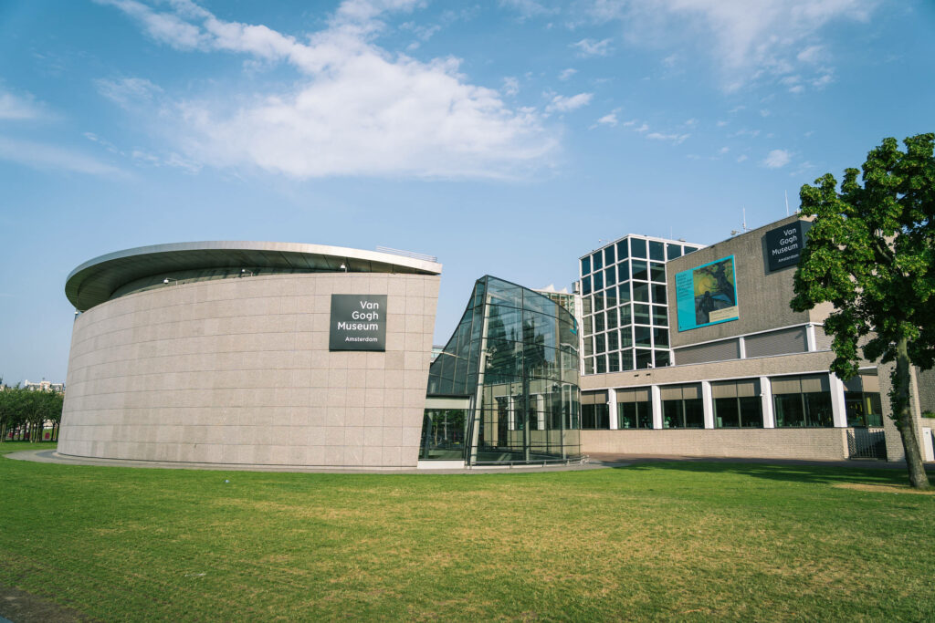 Modern Van Gogh Museum Facade Wallpaper - Sleek Design & Scenic View