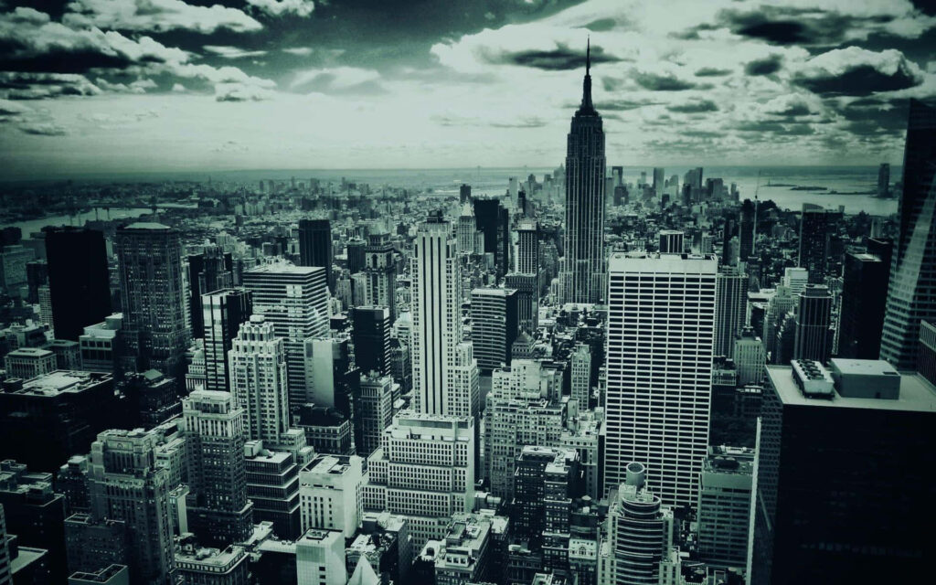 Stunning Monochrome Manhattan Skyline Wallpaper with Hudson River View