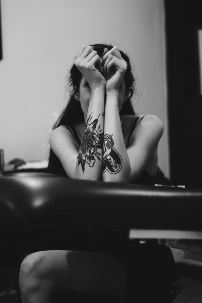 Monochrome Wallpaper: Artistic Portrait with Distinct Tattoos