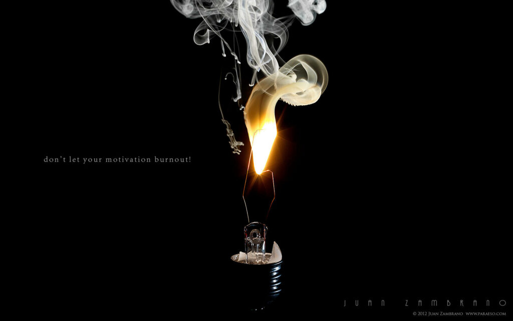 Graphic Wallpaper: extinguished Light Bulb & Motivation Burnout