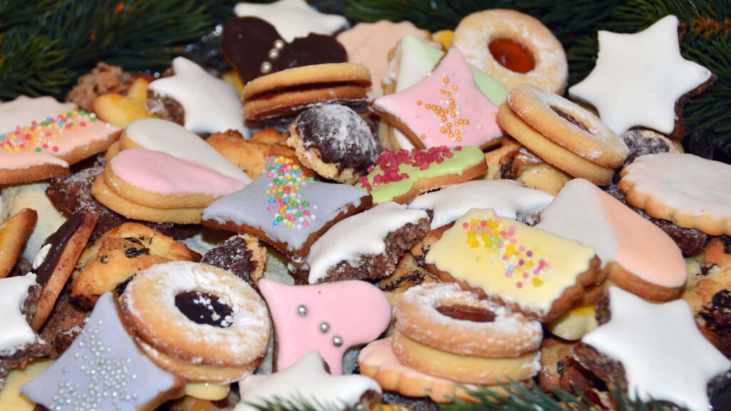 Mouthwatering Delights: Tempting Cookies in a Rustic Haven Wallpaper