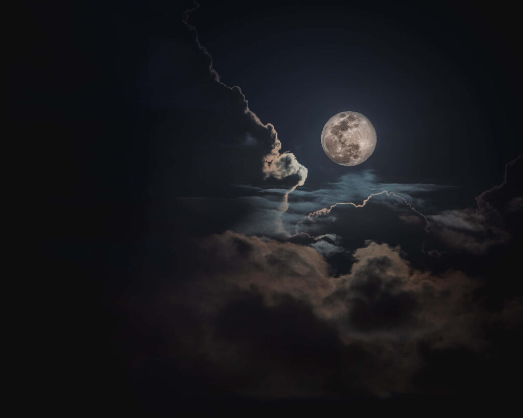 Mysterious Dark Moon Rising: Epic Night Sky Wallpaper Background
