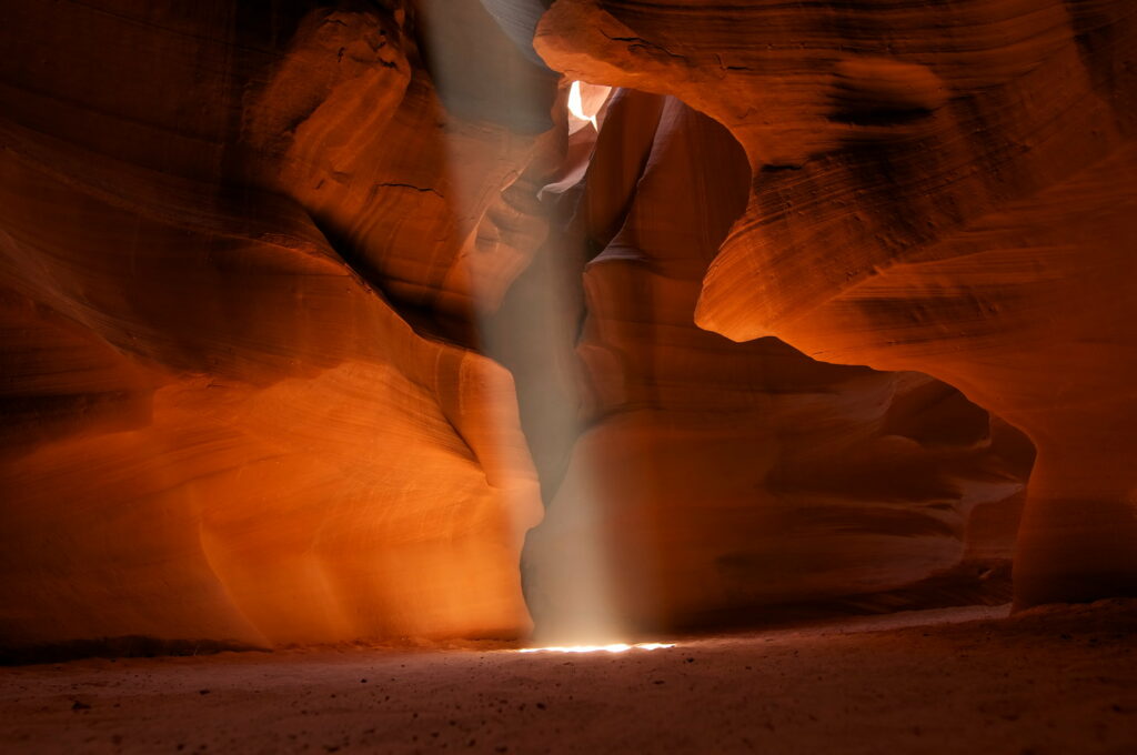 Utah's Sandstone Wonderland: Exploring the Natural Beauty of Kameni Canyon - 4K Texture Wallpaper
