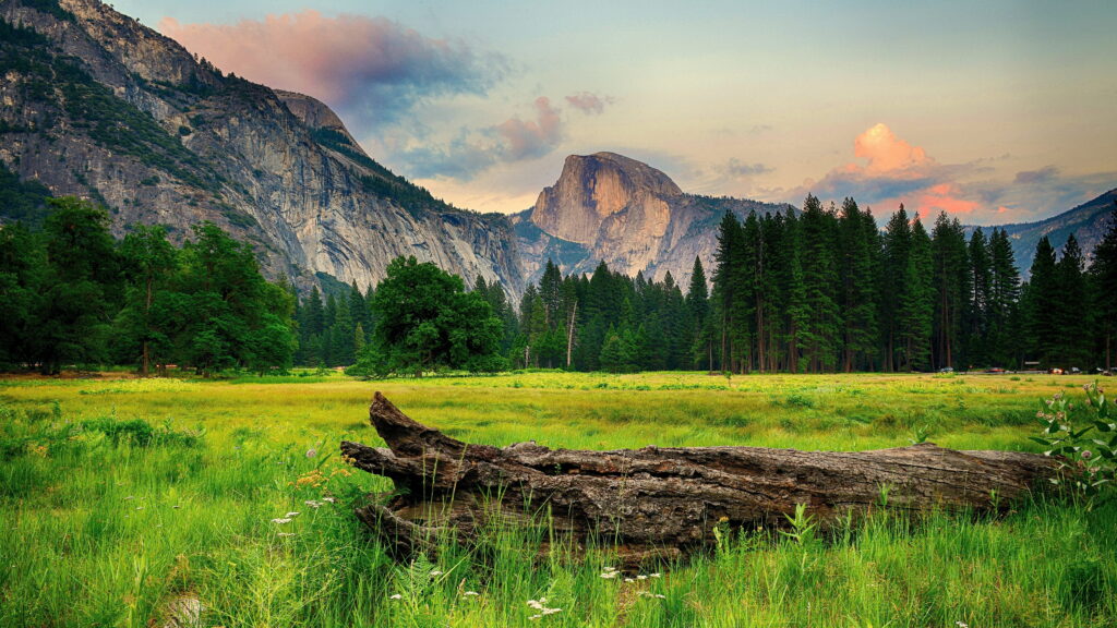 8K Mountain Majesty: A Stunning Nature Scene in Ultra HD 7680x4320 Resolution Wallpaper