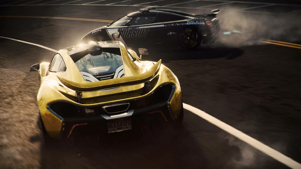 Thrilling Need for Speed Wallpaper: Koenigsegg Agera R Chase Scene