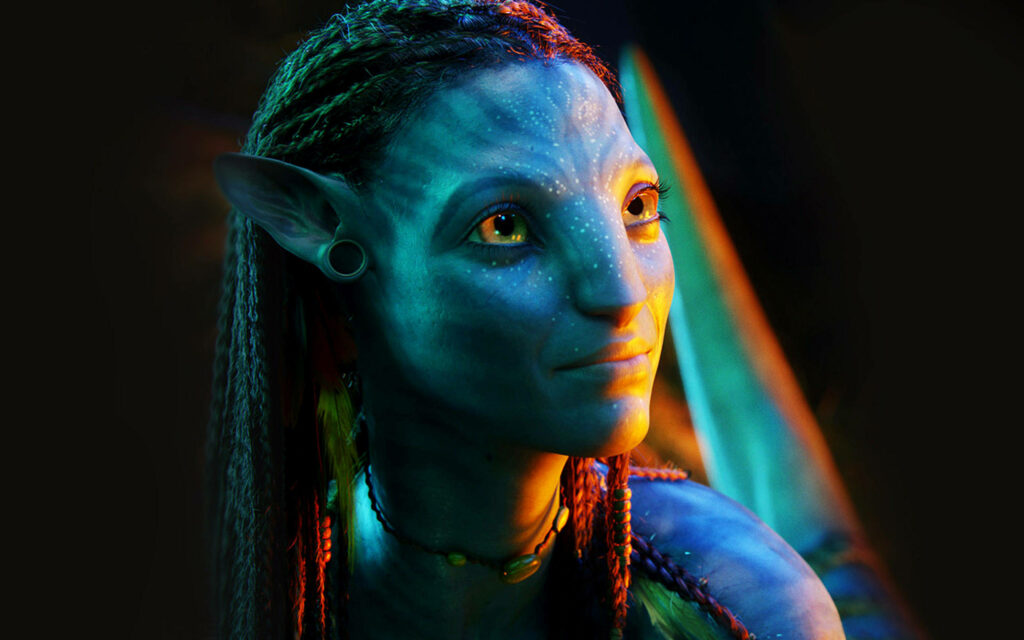 Fiery Reflection: Avatar Neytiri by the HD Campfire Wallpaper