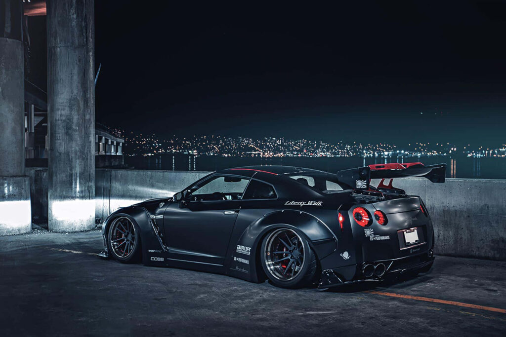 Unleashing the Power: Nissan GT-R's High-Performance Engine in a Sports Car Wallpaper