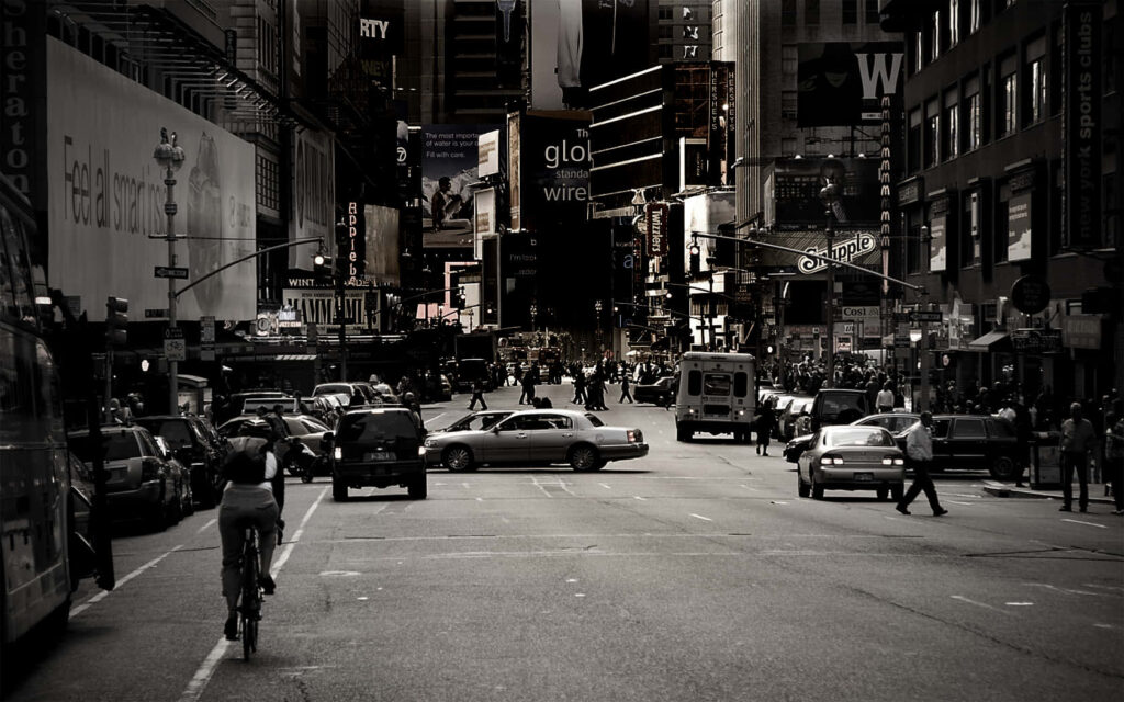 Nostalgic Old New York City Wallpaper: Vintage Monochrome Background