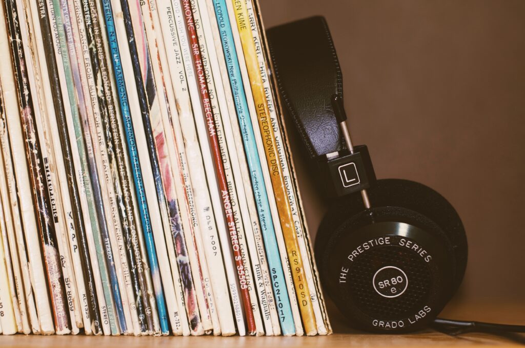 Nostalgic Headphones & Vinyl Records Wallpaper Background