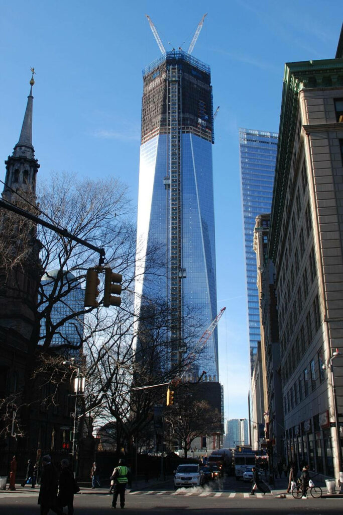 One World Trade Center Under Construction - Urban Architecture Wallpaper