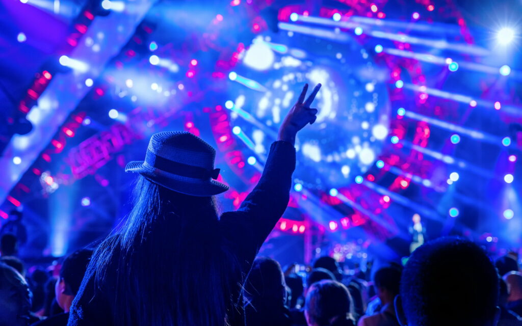 Harmonious Fusion: Captivating Live Performance at the Ultimate Music Celebration Wallpaper