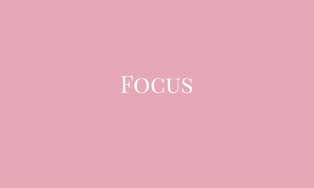 Pink Perfection: A Simplistic Aesthetic Focus Wallpaper for Youtube