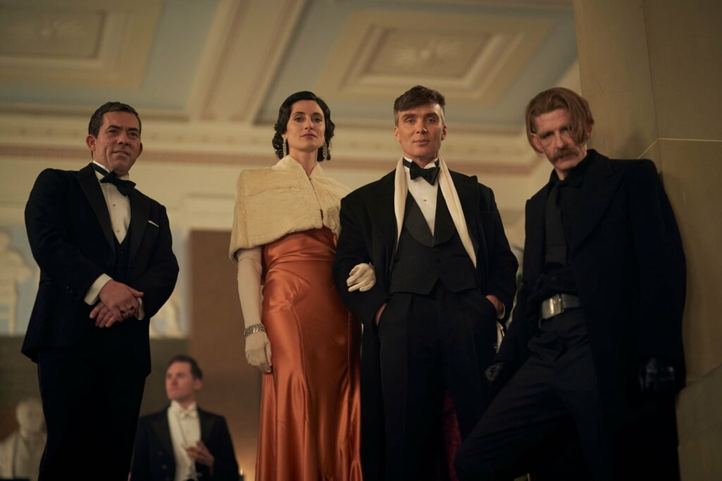 Peaky Blinders: HD Wallpaper Background Photo for TV Show Enthusiasts