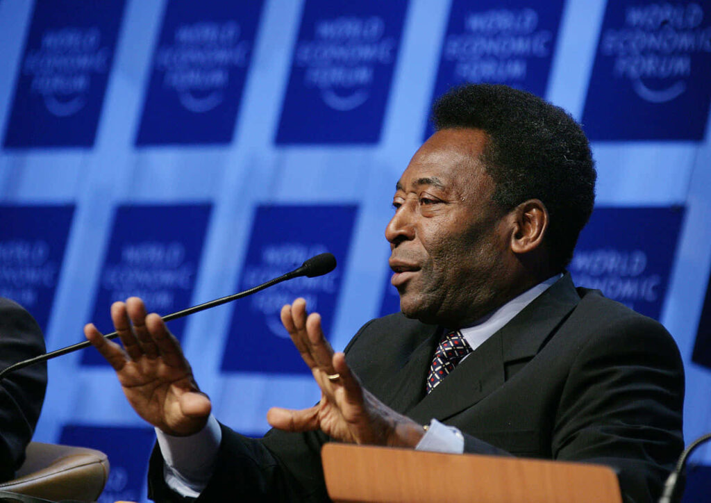 Pelé at the World Economic Forum: A Powerful Presence Beyond Football Wallpaper