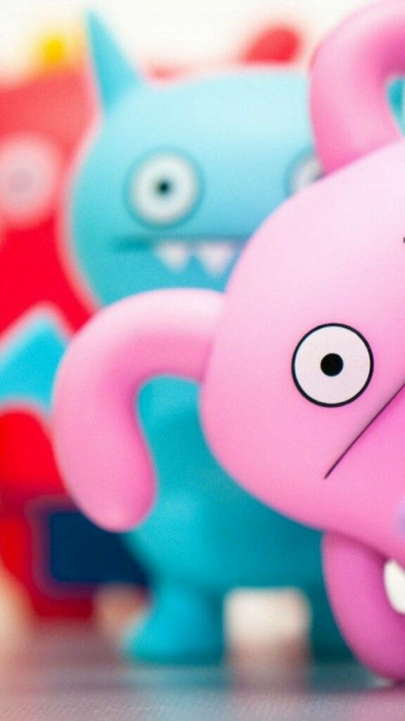 Playful 3D Creatures Wallpaper: Fun & Colorful Phone Background