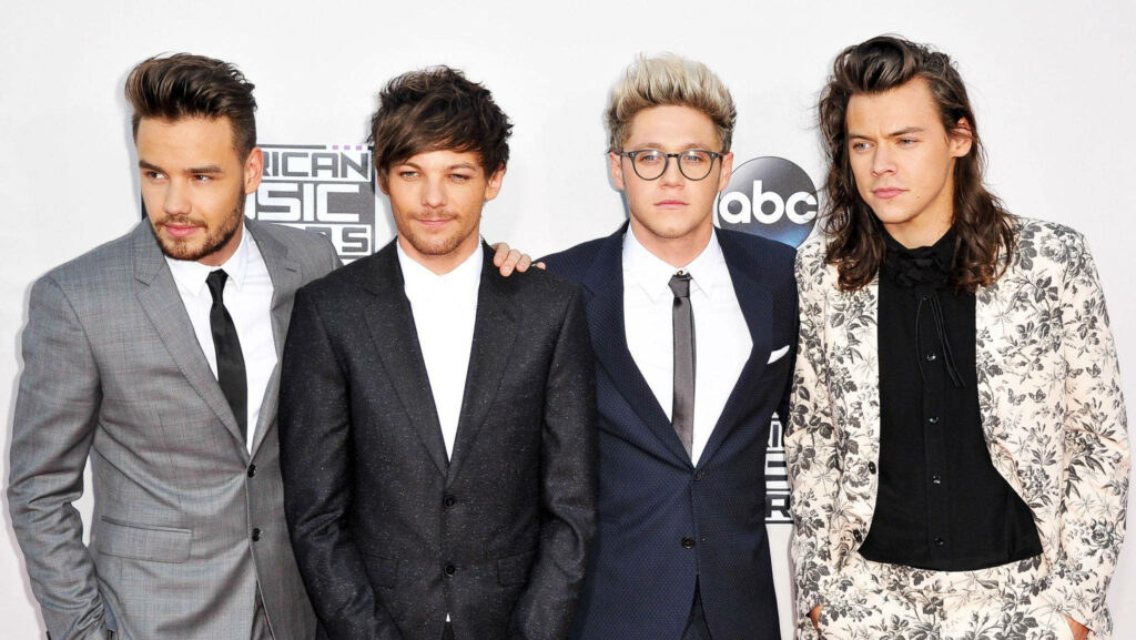 Stylish One Direction: Red Carpet Ready Wallpaper Featuring the Multi-Platinum Boy Band Members!