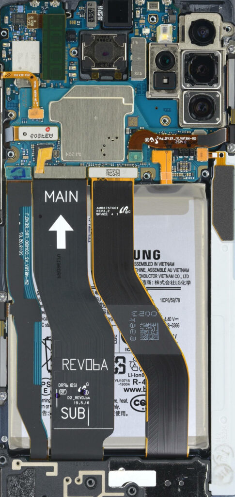 Redmi Note 9 Close-Up: Intricate Internal Components Wallpaper