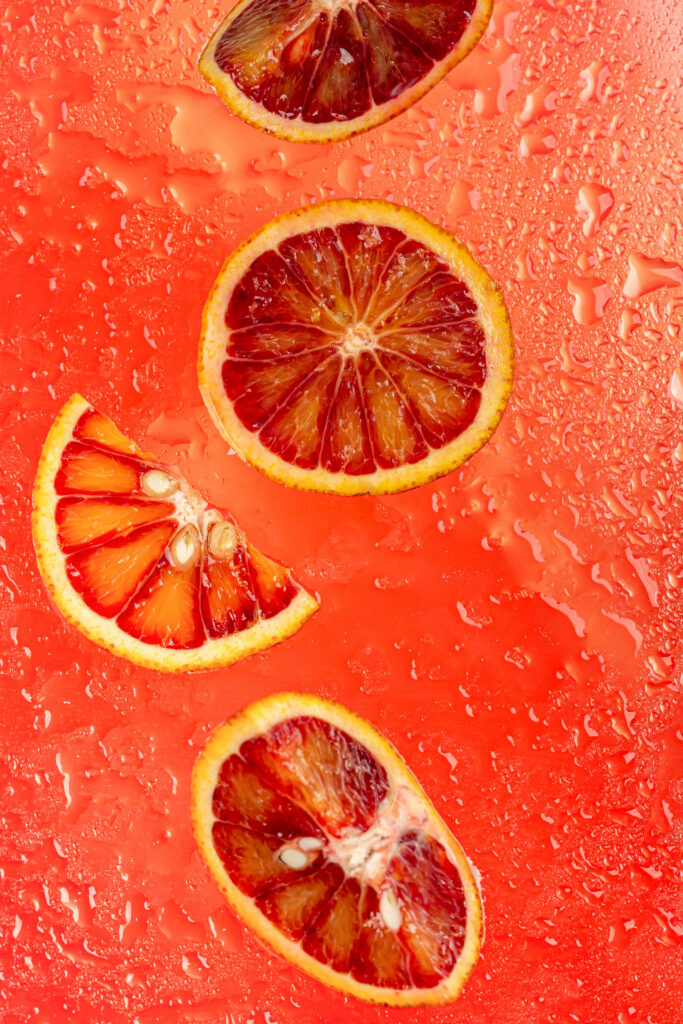 Refreshing Citrus Wallpaper with Juicy Orange & Red Hues