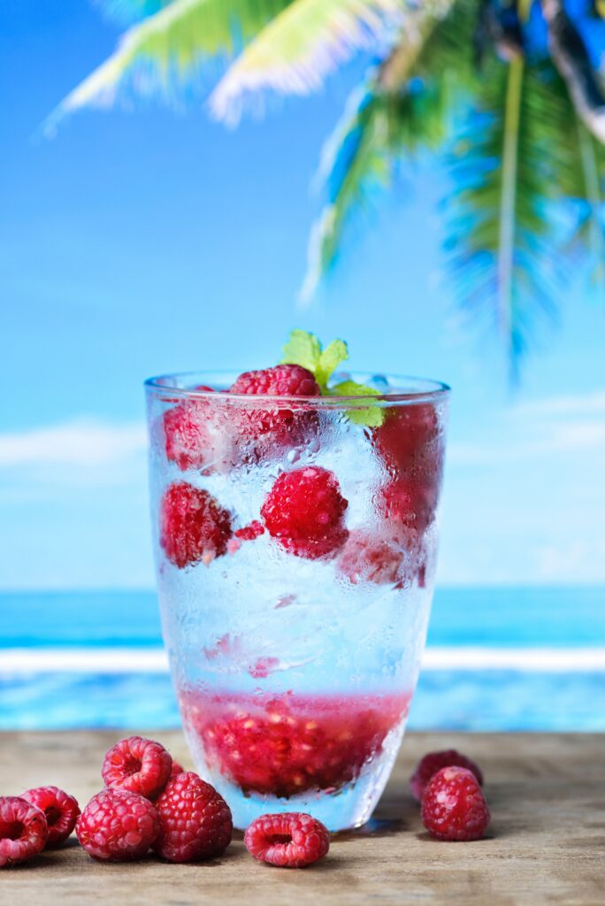 Refreshing Summer Drink with Raspberries & Ice - Tropical Beach Wallpaper