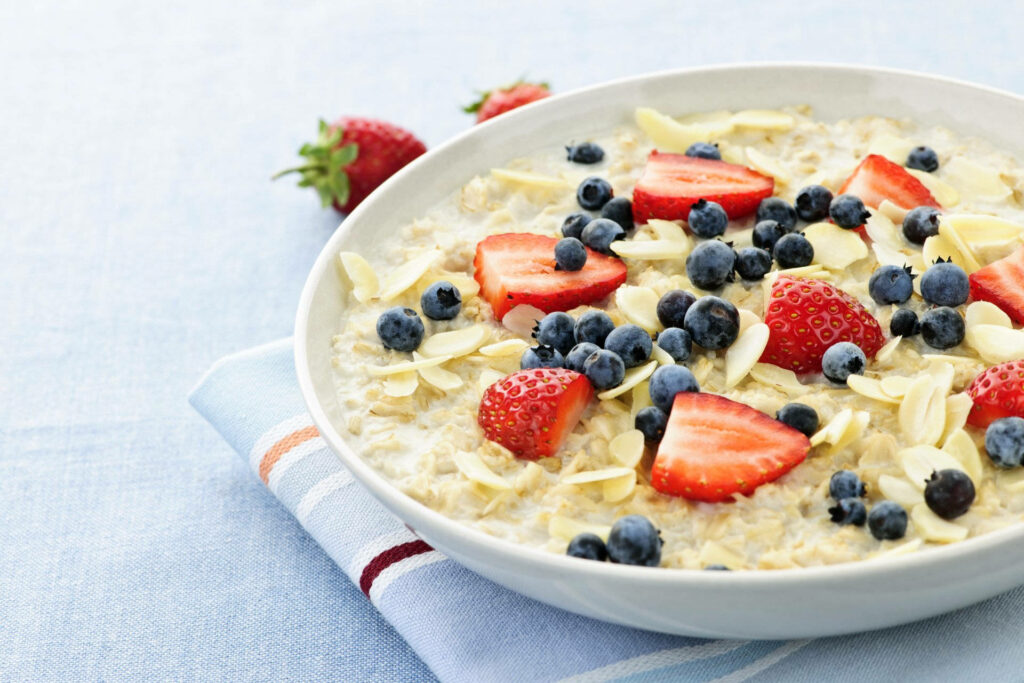 Refreshing Overnight Oatmeal Wallpaper: Strawberries & Blueberries