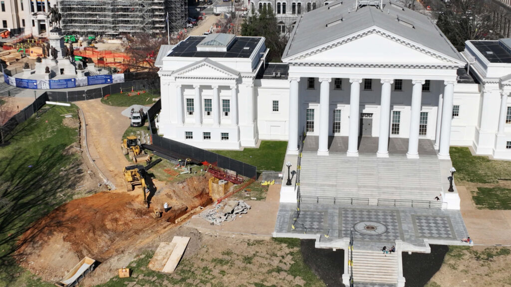 Aerial View: Virginia State Capitol Renovation & Neoclassical Design Wallpaper