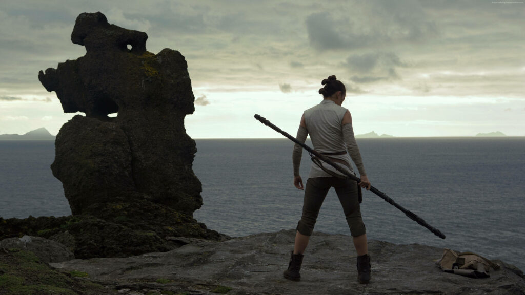 Ultra-HD Rey Wallpaper from *Star Wars: The Last Jedi* - Ocean View
