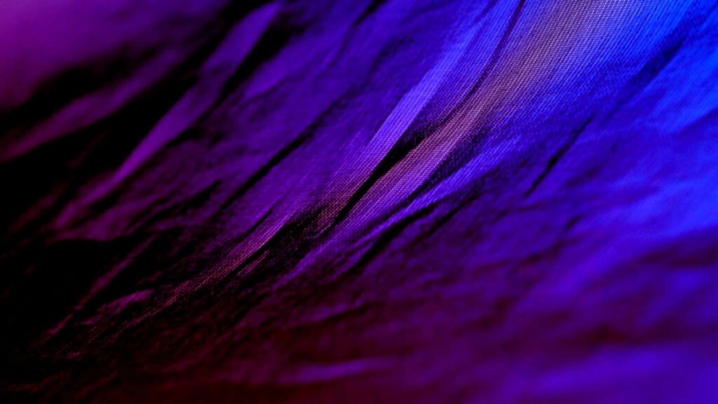 Vibrant Purple Textured Wallpaper: Abstract Patterns & Dynamic Light